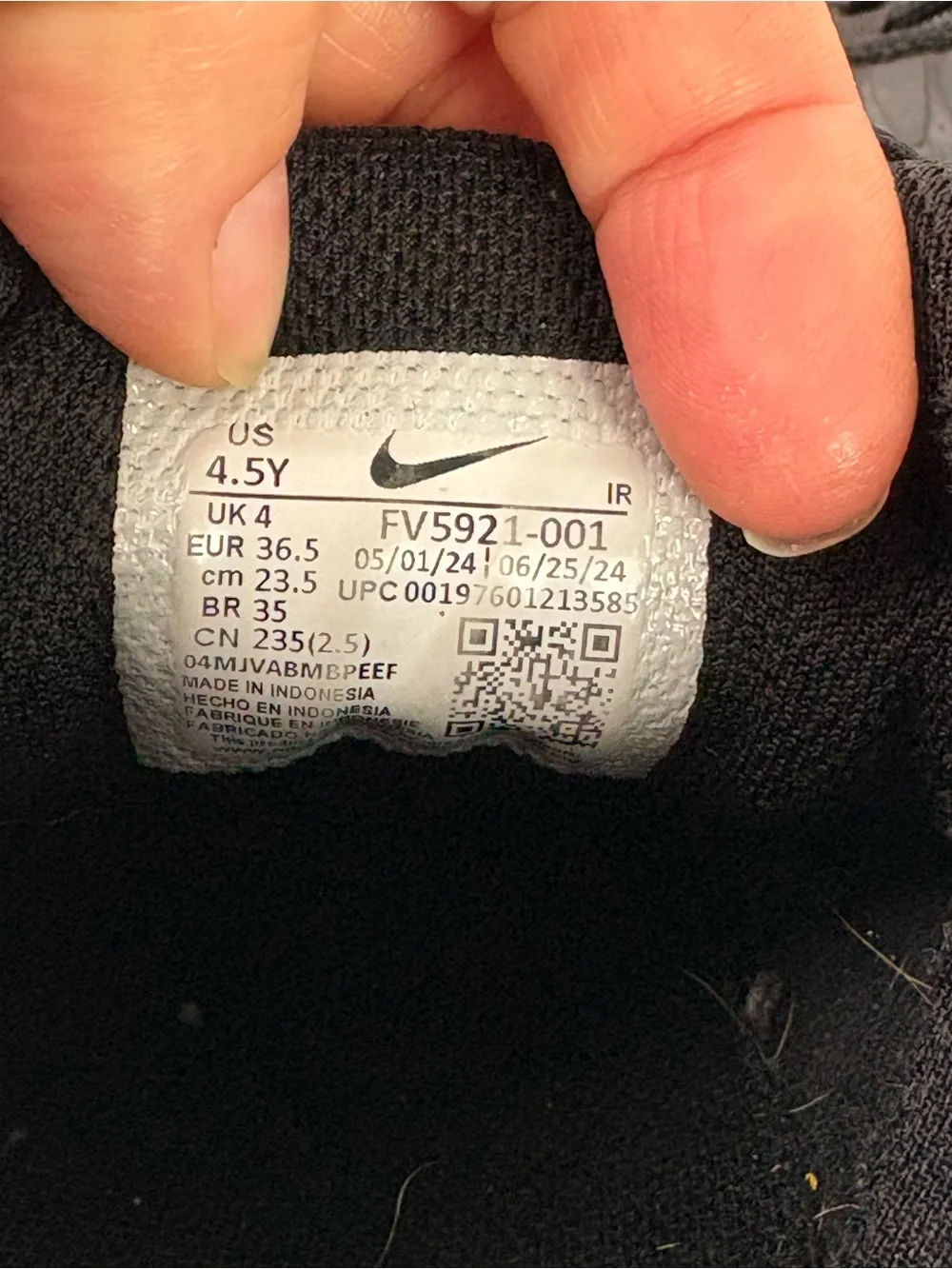 Nike youth sneakers